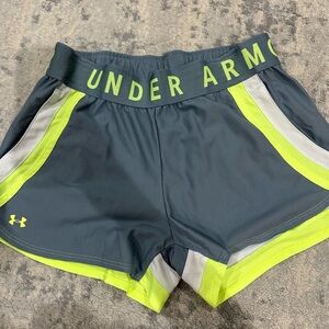 Under Armour Grey Yellow Shorts Medium